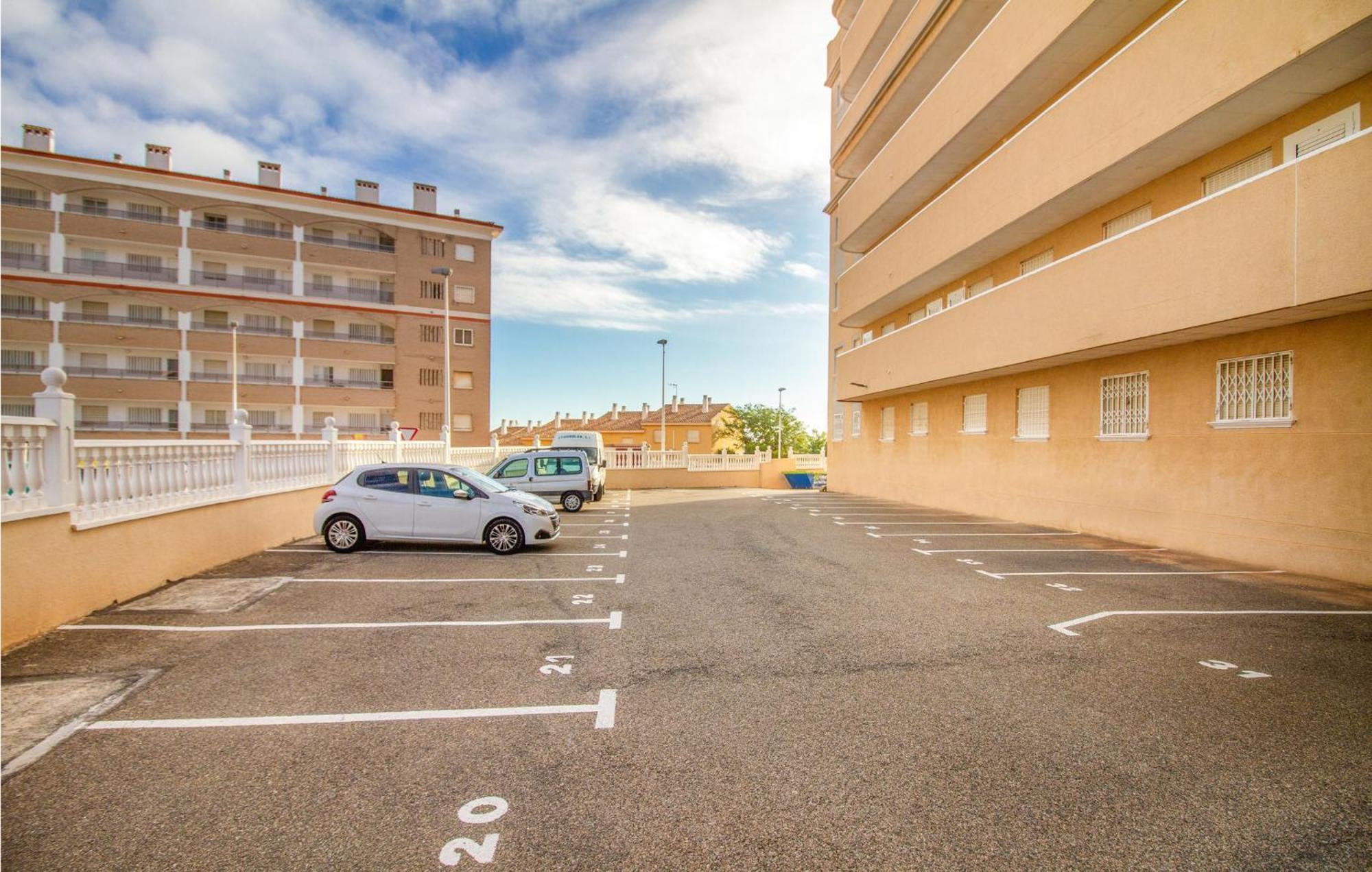 Beach Front Apartment In Los Arenales Del Sol Exteriör bild